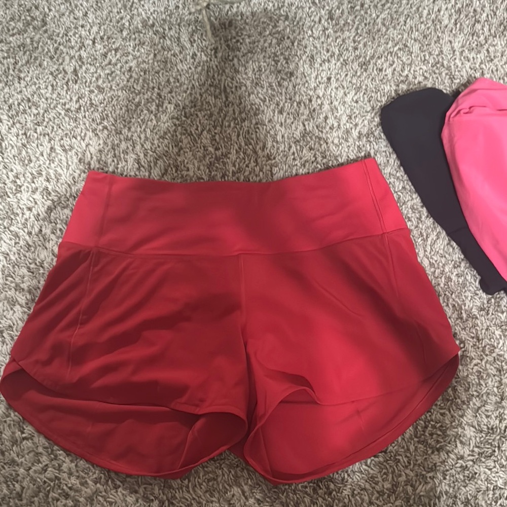 Lululemon high rise speed up shorts